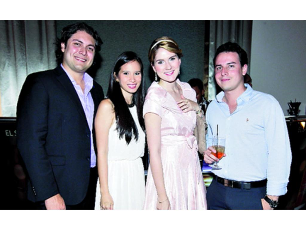 5. Joaquín Regis, Belkis Wan, Marie Mcgrath y Alejandro Escallon.