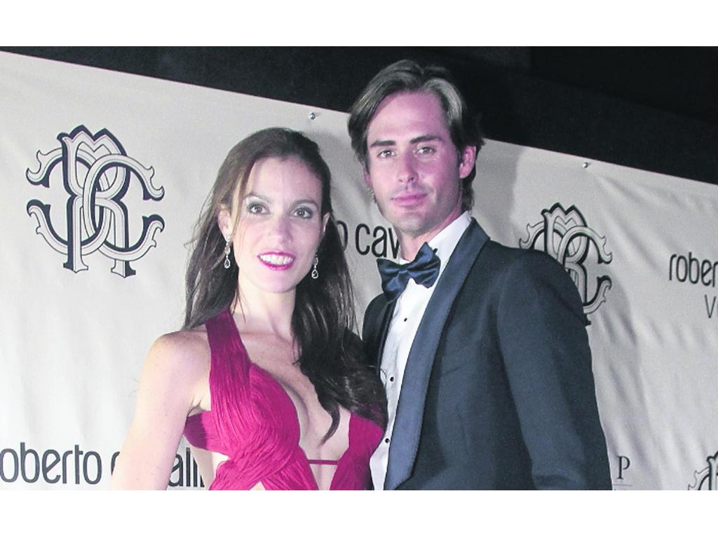 Ana Claudia Melhado y Loren Birdwell.()