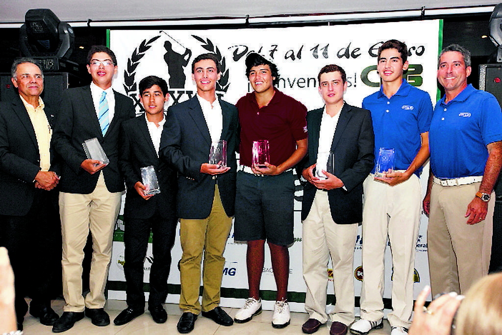 Distinción. Los muchachos de la categoría 15-18 años(Anayansi Gamez)