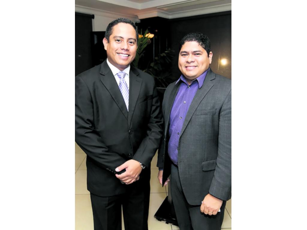 12. Ernesto López y Dustin Guerra.