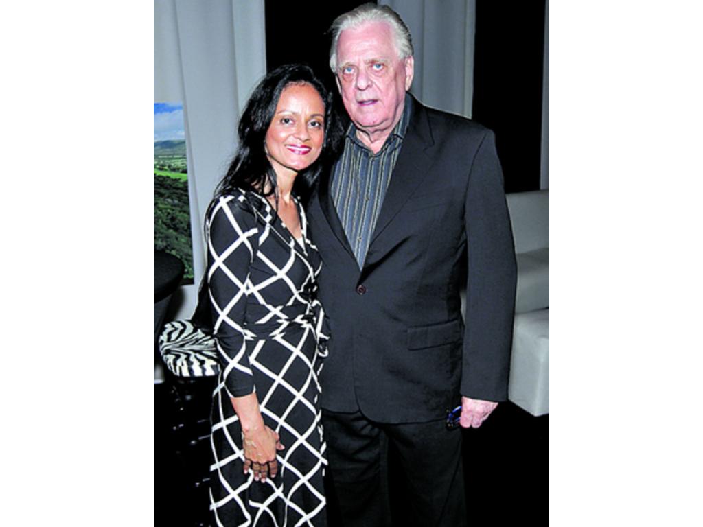 6. Griselda Pérez, Gary James Lundgren.