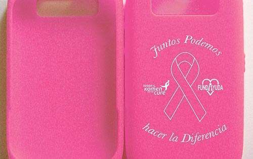 <p>Cobertor para Blackberry con el logo de Fundacáncer.</p>