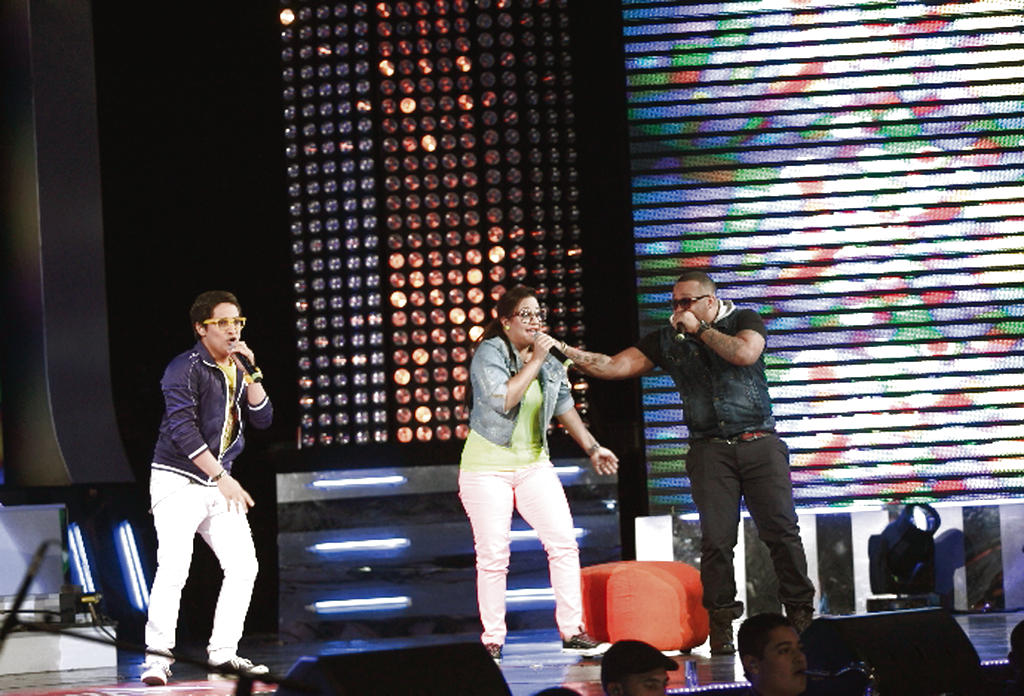 Grupo. Manuel junto a sus compañeros en el concurso.(Abel Rodríguez.)