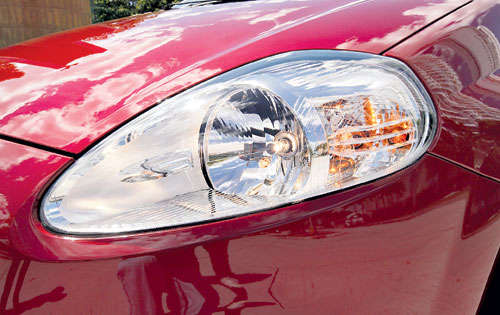 <p>Modernas. Lleva faros antiniebla delanteros y traseros.</p>
