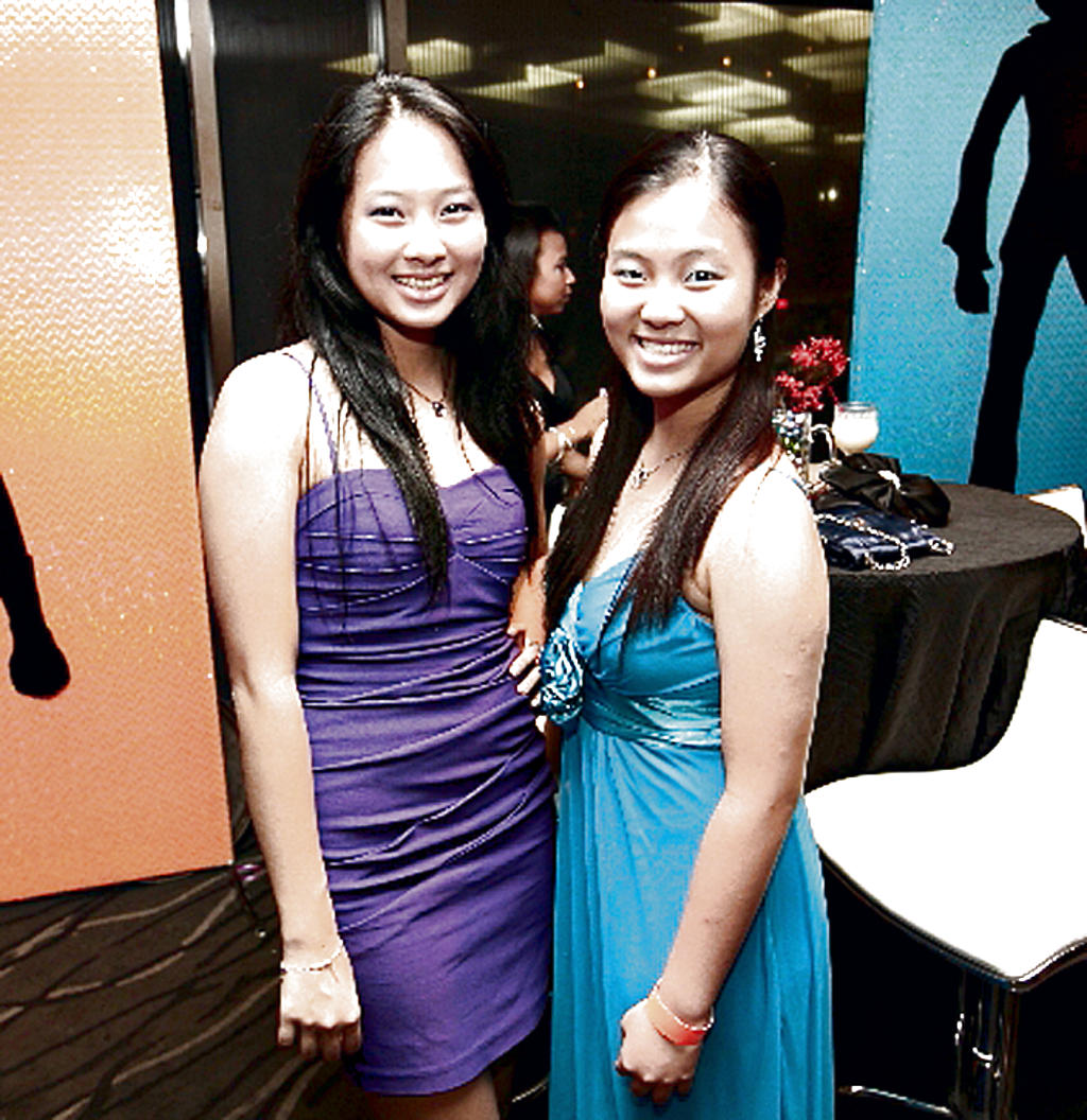 Jenny Chong y Lisbeth Loo.()
