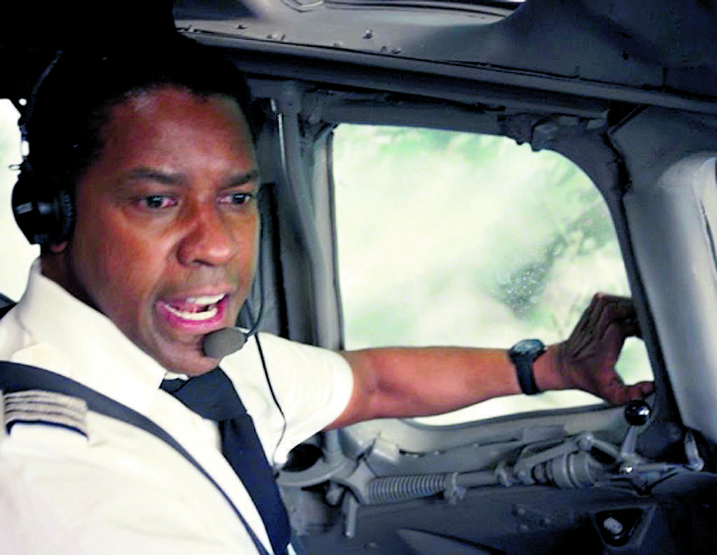 El actor Denzel Washington interpreta a un piloto de avión que consigue realizar un milagroso aterrizaje. Todo se complica cuando investigan su vida privada.
