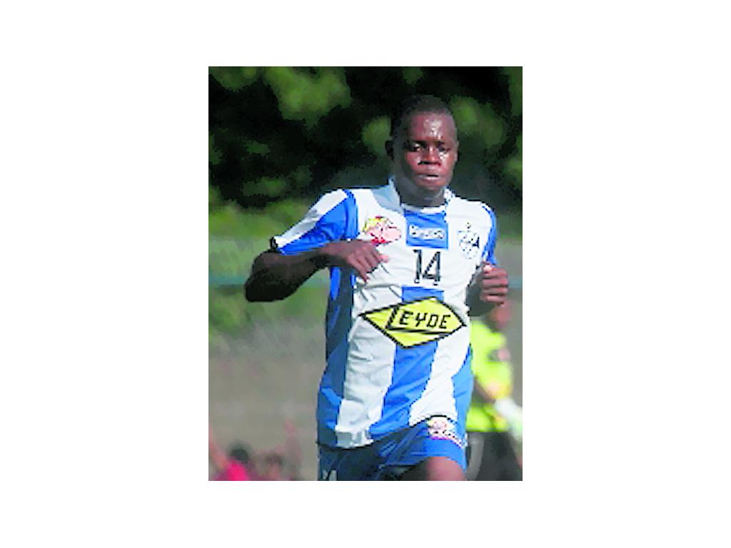 El jugador de Honduras Junior Lacayo, de 16 años, es una de las sorpresas del técnico Luis Fernando Suárez. Lacayo juega en el Victoria de su país.()