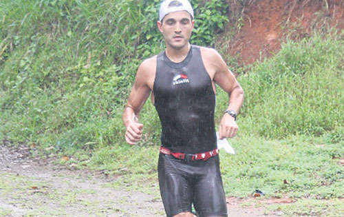 <p>Pedro Cordovez, se clasificó al mundial 70.3 de las Vegas, al alcanzar un tiempo de 4:28 en el Ironman St. Croix .<br></p>