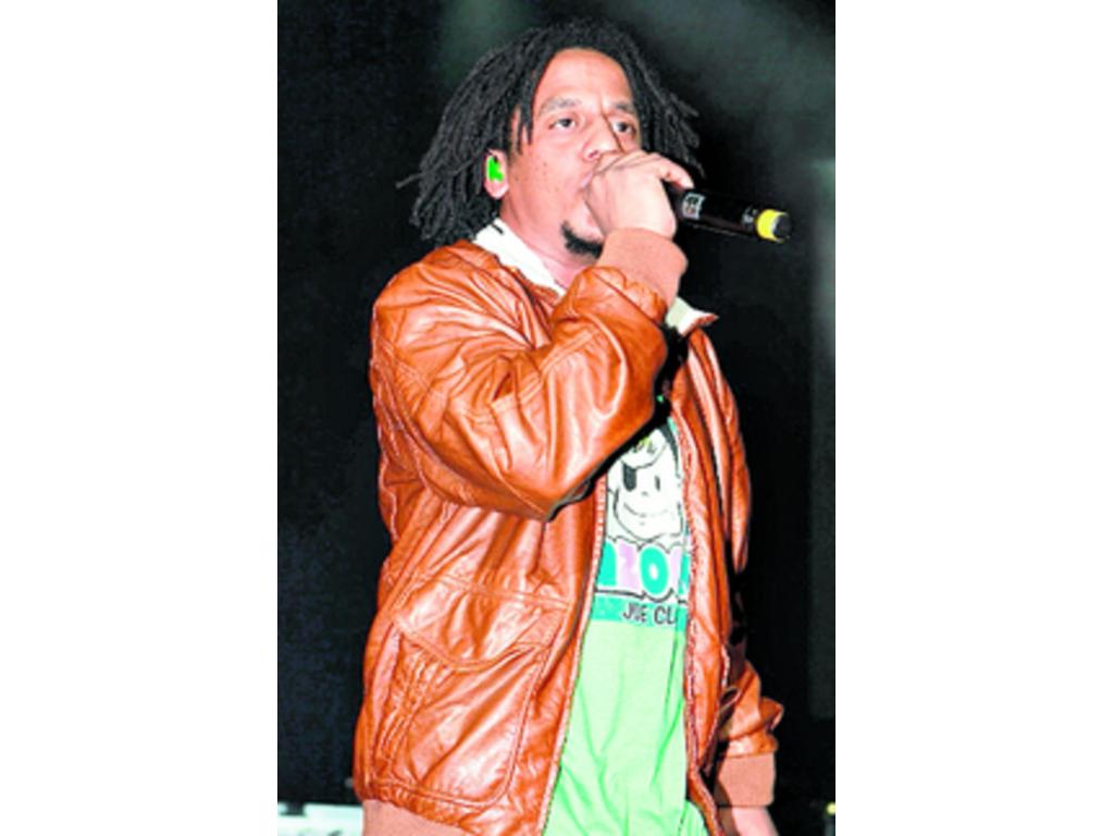 Tego Calderón, de baja.(Archivo)