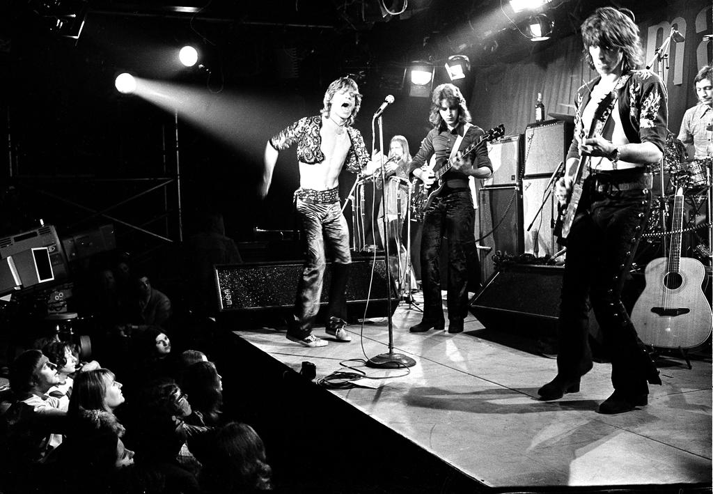 Foto del 26 de marzo de 1971 de la banda británica The Rollong Stones durante su presentación en el Club London's Marquee en la ciudad de Londres, Inglaterra. Foto: Archivo AP