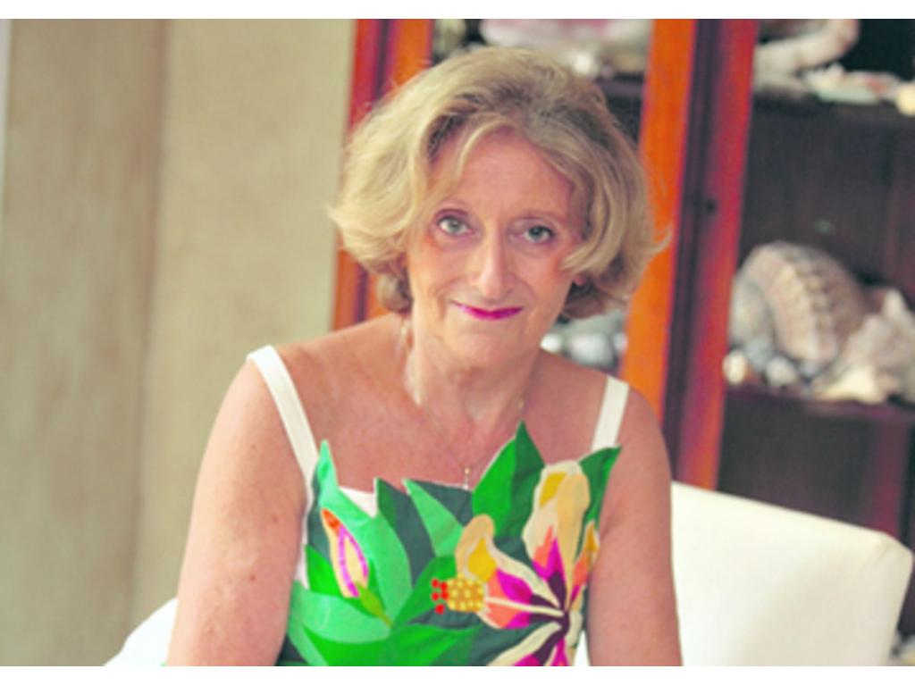 Elizabeth Grimaldo renunció, por compromisos escolares, a un concurso de salsa de un casino, que es a beneficio de algunas fundaciones benéficas.