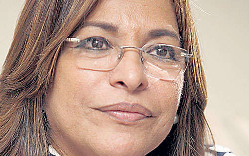 <p> El director de la Policía debe irse al igual que lo hizo mulino por la situación vergonzosa en que mantienen el país.</p>