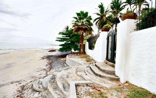 <p>Costas. Casas de descanso dentro de terrenos inadjudicables.</p>
