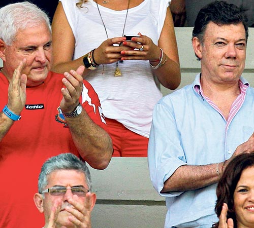 <p>Mandatarios. Ricardo Martinelli (izq), de Panamá y Juan Manuel Santos, de Colombia.</p>