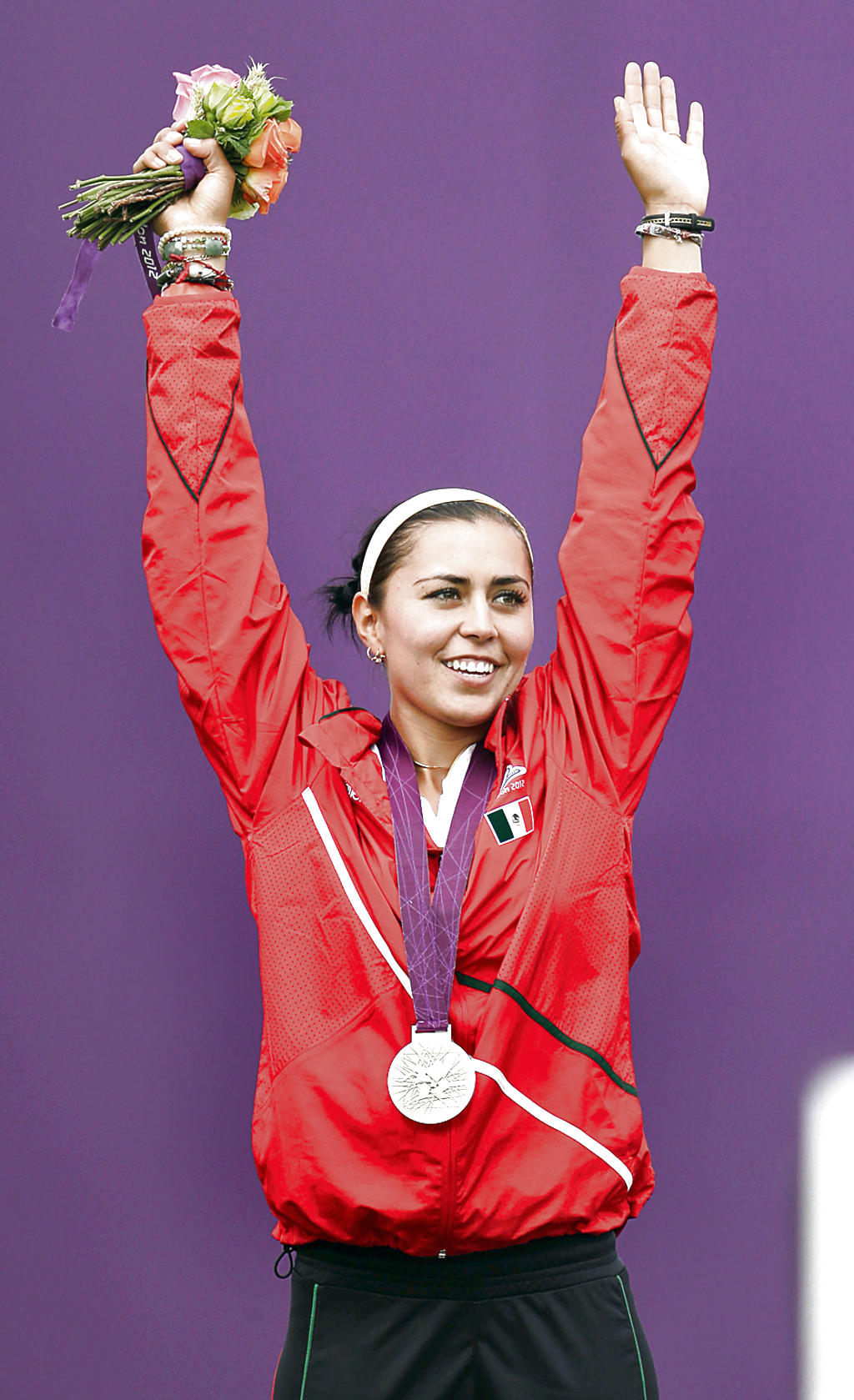 México destinó para el ciclo olímpico de Londres 2012 un total 106 millones 528 mil dólares, y llevó una delegación de 102 atletas. Hasta el momento han logrado tres medallas de plata y dos de bronce.()