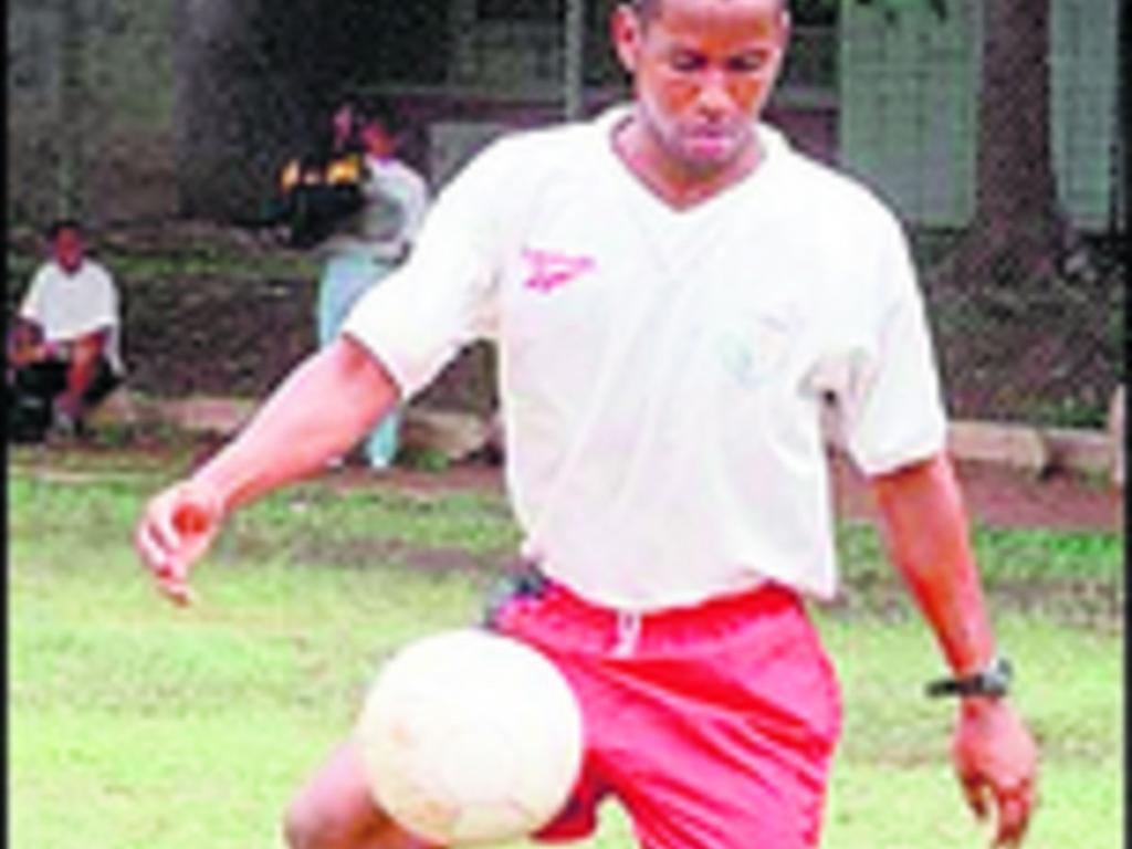 Con el uniforme de la selección de Panamá en categorías menores a finales de los noventa, Brown logró ganar la medalla de plata en Honduras en 1997.