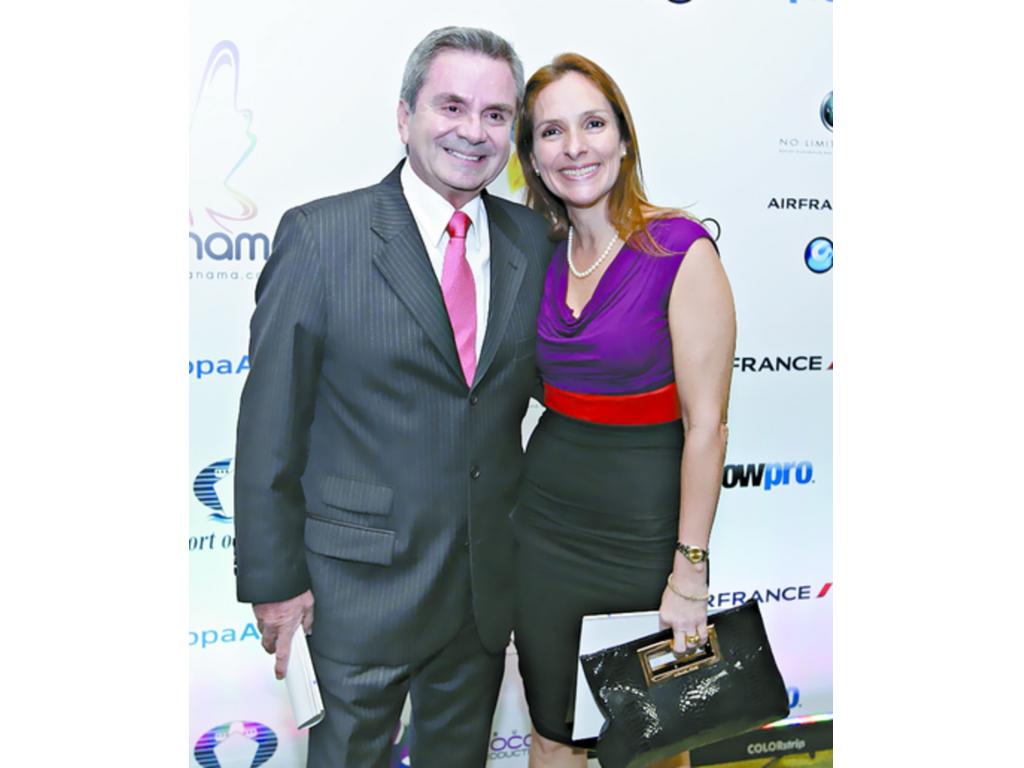 6. Hernán Posada y Sandra Posada.