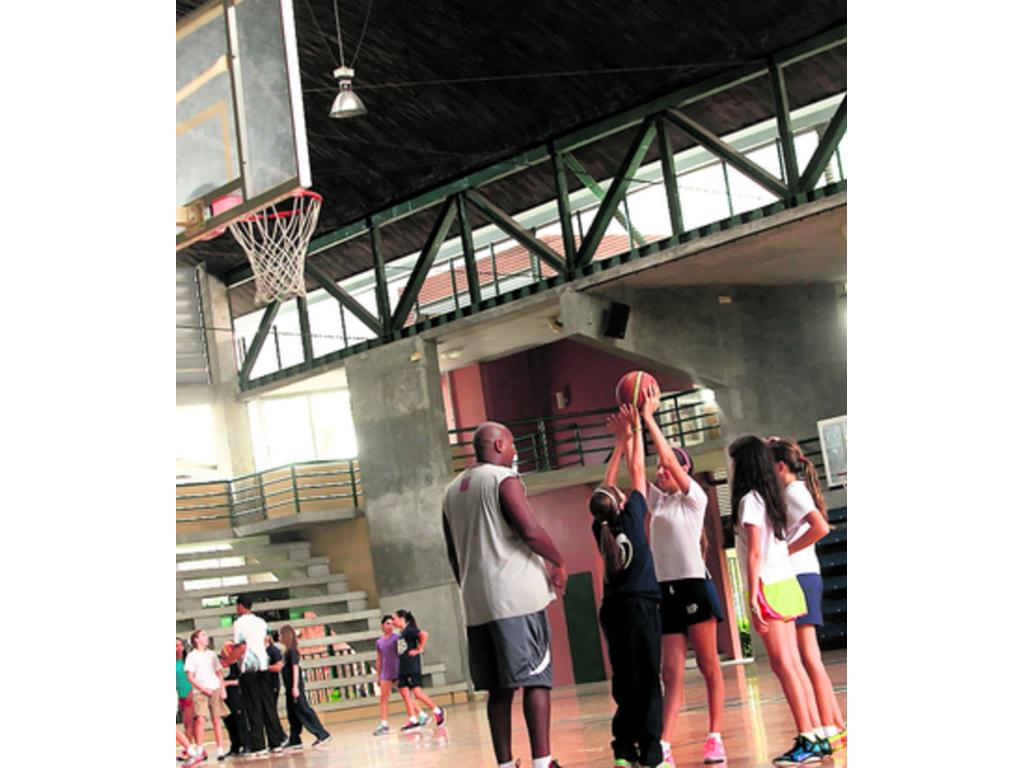 Entrenamientos de baloncesto femenino.(Alberto Ortega)