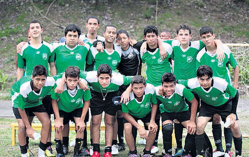 <p>Equipo. Onceno de la Academia Interamericana de Panamá.</p>