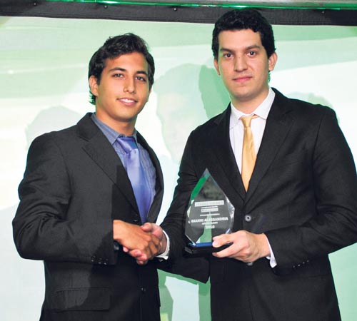 <p></p><p> Se lució. Walner Espinoza, un tenista destacado.</p>