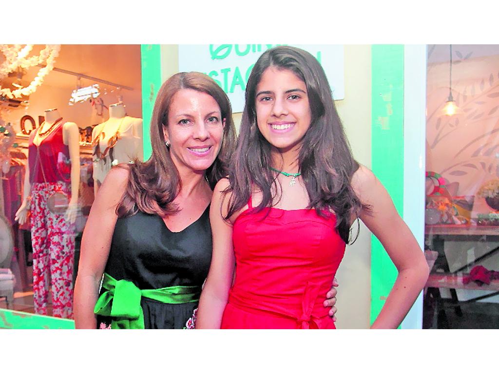 Mariana Ojeda y Jimena Chinchilla.()