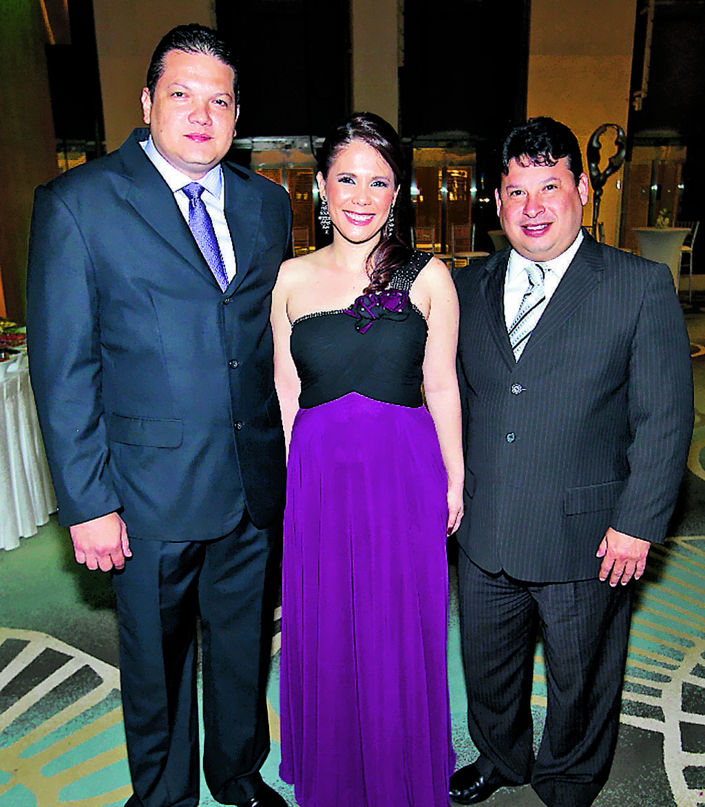 Francisco Rodríguez, Yirismeth Jorge y Edwin Muñoz.()