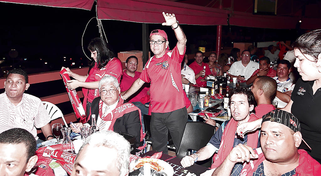 Euforia. La adrenalina se apoderó del cuerpo de los istmeños.(Anyansi Gamez)