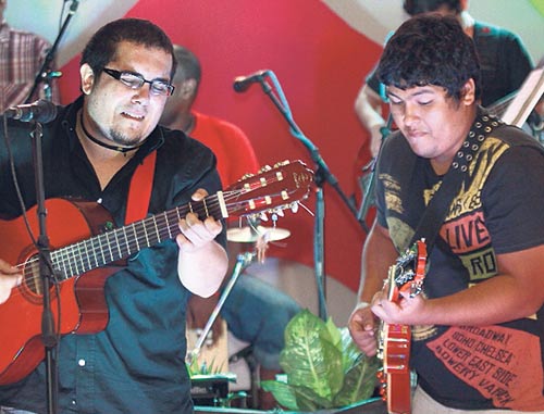 <p>Gonzalo Horna. Contó con orgullo que es colonense y anunció su nuevo disco.</p>
