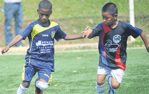 <p>Dominio. El Inter de Colón jugó un buen partido.</p>