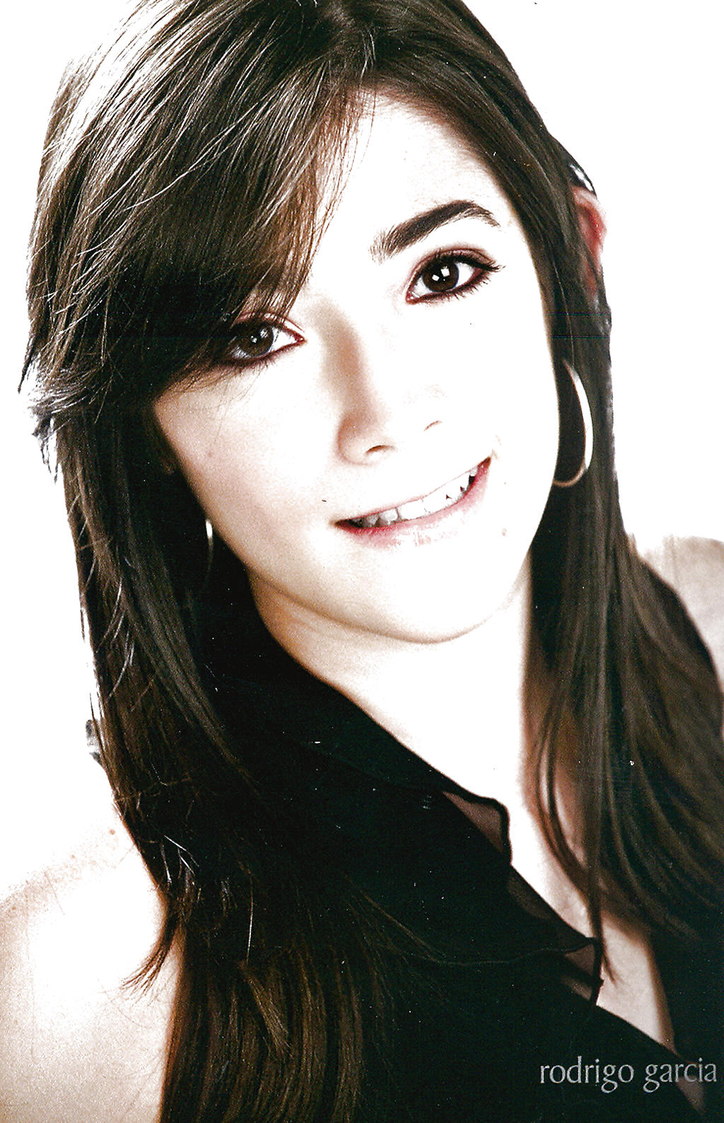 Irene Isabel Berguido Guardia()