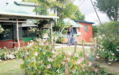 <p>Cerro Azul. Hostales, una alternativa para los turistas.</p>