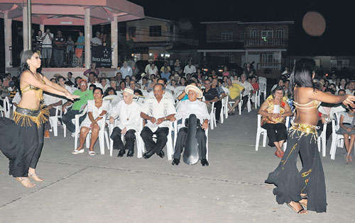 <p>Espectáculo. Bailarines entretendrán a los asistentes.</p>