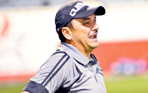 <p>Técnico. Richard Parra, timonel del Sporting SM.</p>