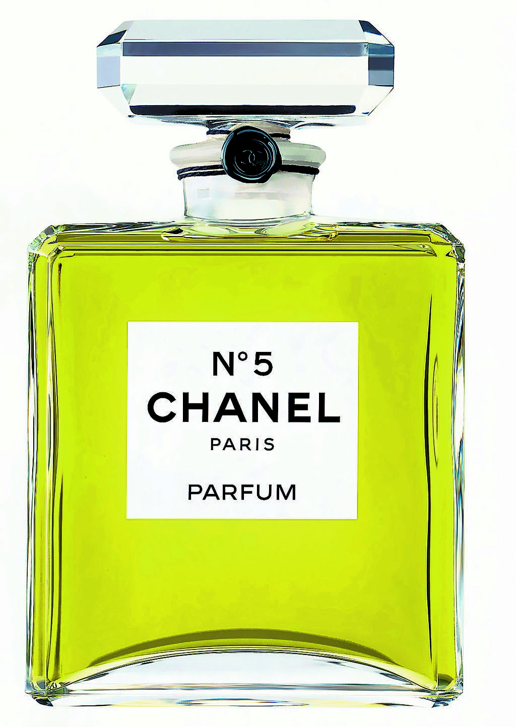Chanel N°5. Sus notas de corazón se componen de jazmín y rosa. La fragancia es sencillamente agradable.()