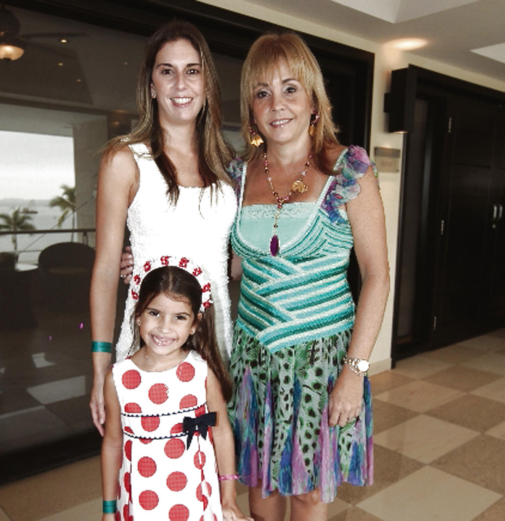 Stephanie Boyd, Carolina López de Victoria y Fátima de Boyd.()