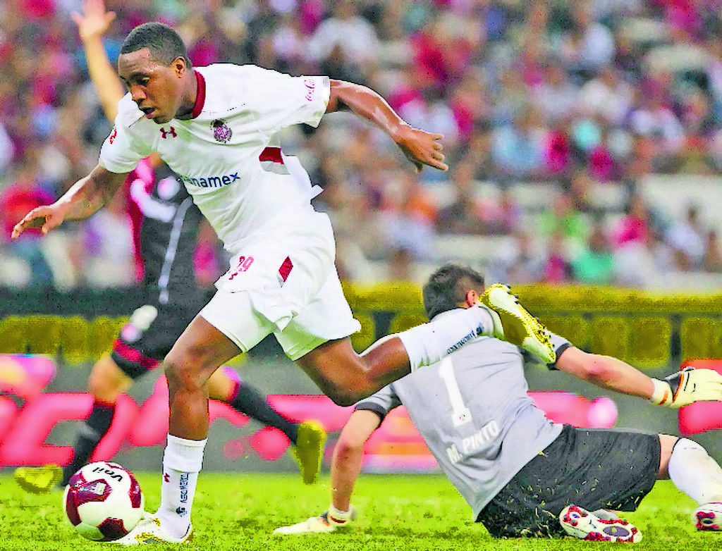 Habilitación. Tejada inició la jugada del primer gol.(Archivo)