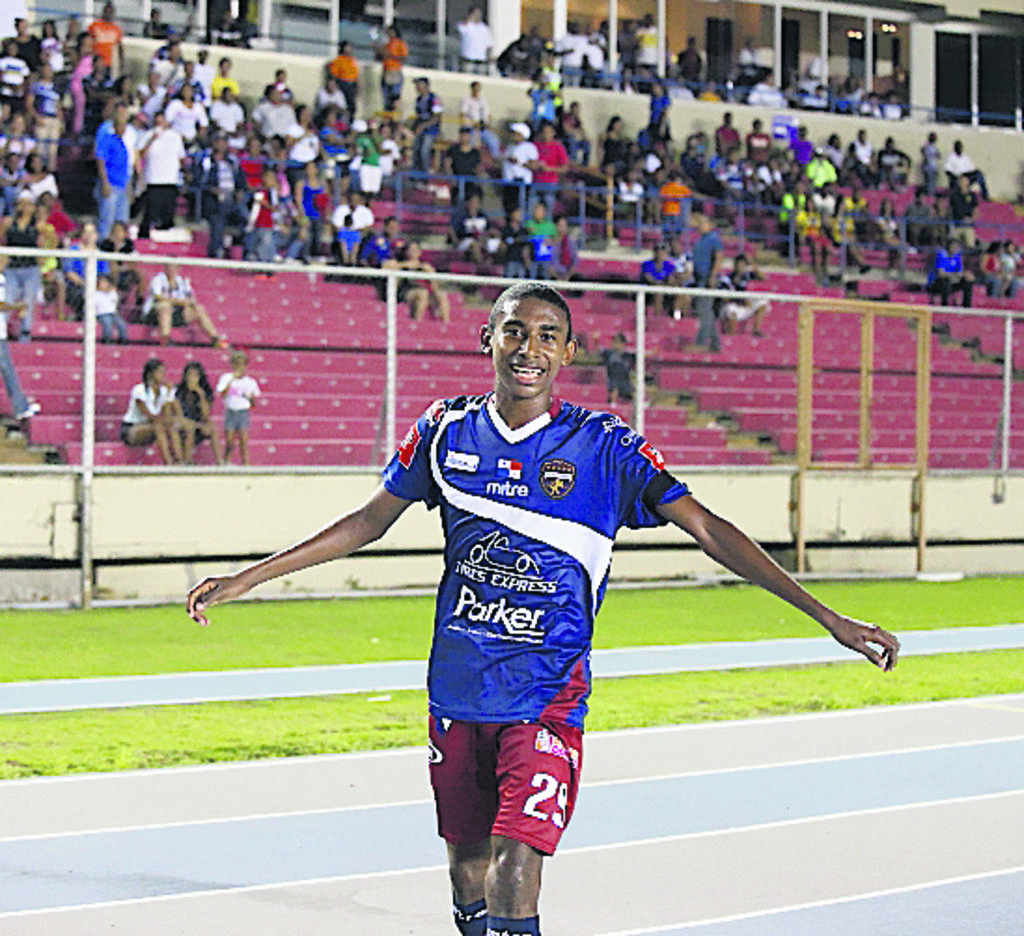Alegre. Josiel Núñez, jugador de los leones(Anayansi Gamez)