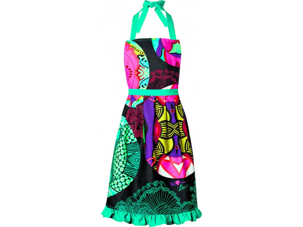 Desigual. Este delantal forma parte de la nueva línea de la marca para el hogar. Los colores son perfectos para una madre moderna y divertida. ¡Hermoso!