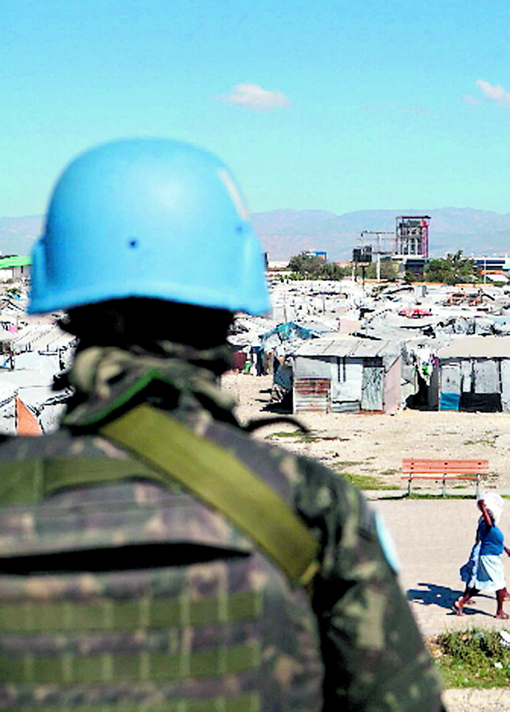Cascos Azules vigilan.(EFE)