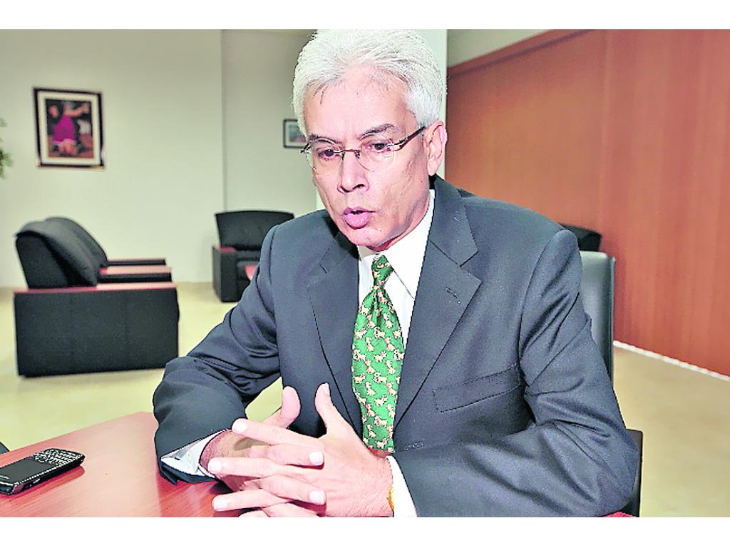 Delegación. Fábrega reemplazará al presidente en Colón.(Archivo)
