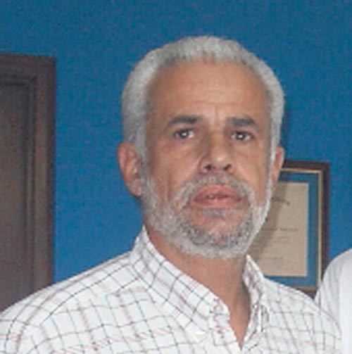 <p>Ramón Cardoze hizo canchas de fútbol y el que está ahora hará más. Quitaron a uno de fútbol y pusieron a otro. El atletismo también sufre de este abandono.</p>