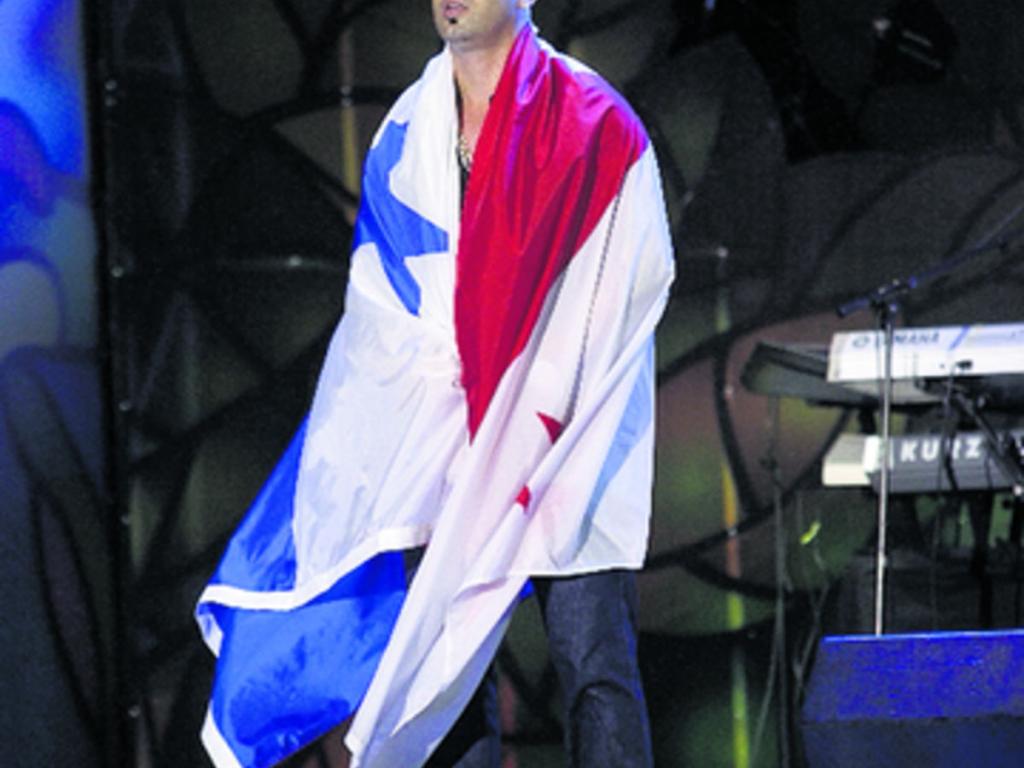 Wisin en el Carnaval de Panamá 2013.