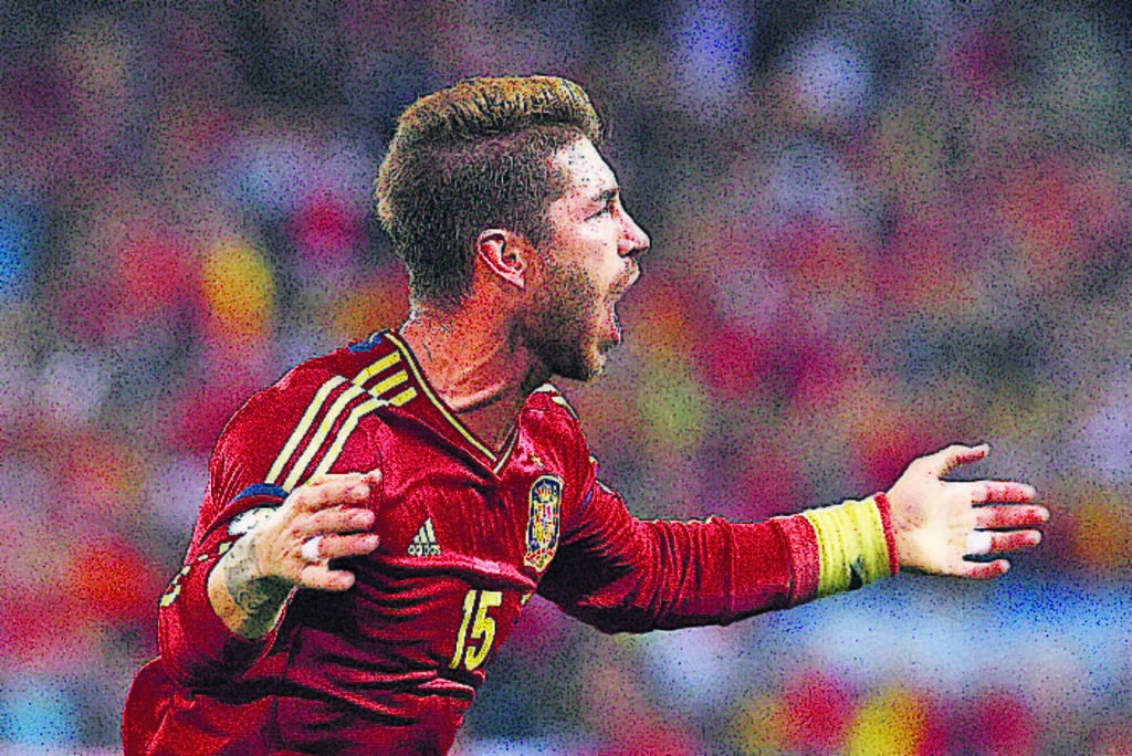 Euforia. Sergio Ramos convirtió el tanto español.(EFE)