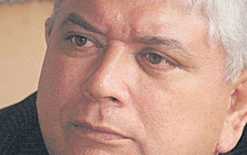<p>Les digo a los panameñistas que no defiendan a bosco, porque yo sí sé por qué renunció </p>