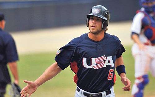 <p>Poderío. Brett Jackson pegó jonrón en el juego.</p>