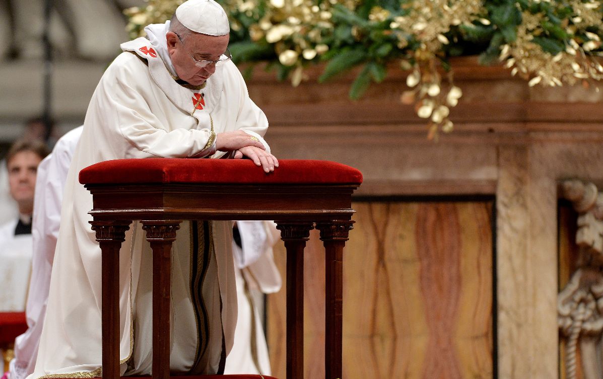 <div>Francisco recordó que los pastores "fueron los primeros que recibieron el anuncio del nacimiento de Jesús". Foto/EFE</div>