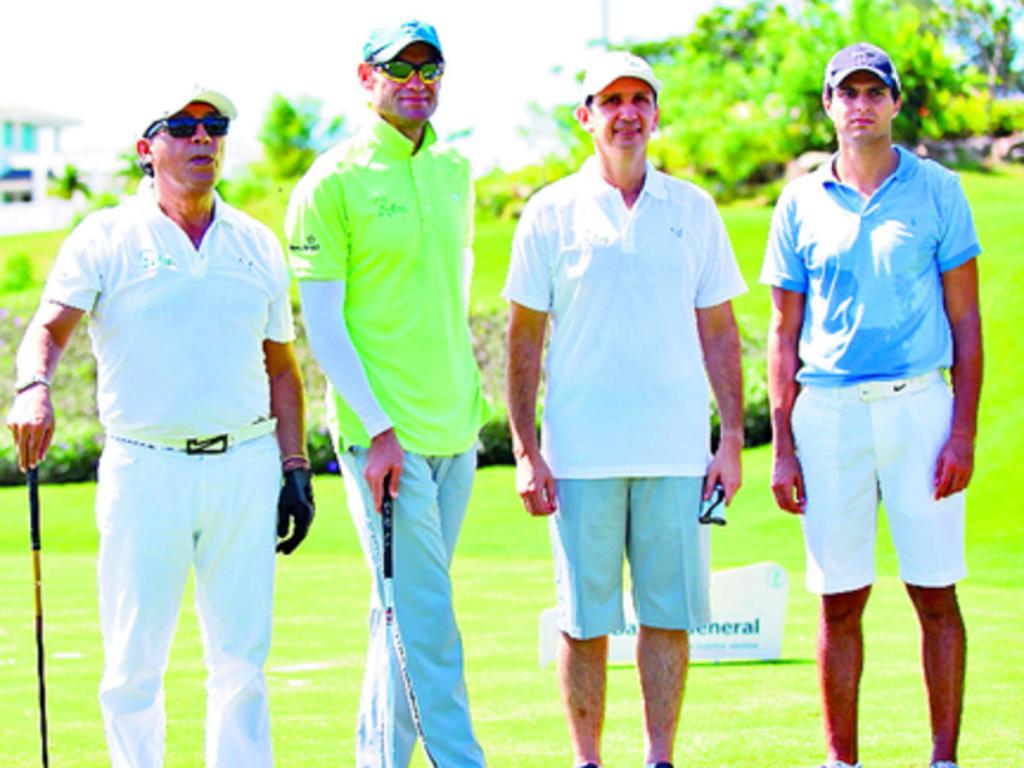 7. Julio Osorio, Patrick Kelly, Ricardo Yudice y Juan Camilo Reyes.