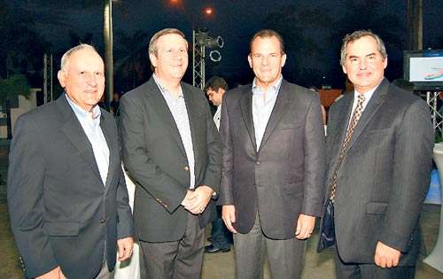 <p>Presencia. Participaron del acto Felipe Motta, Ing. Augusto Gerbaud, Federico Humbert Arias, Luis García de Paredes.</p>