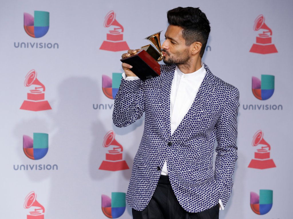 Robi Draco Rosa.<br>