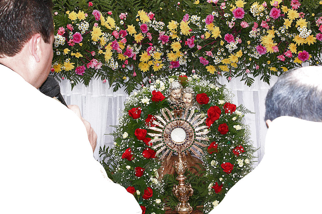 Devoción. Exposición del Santísimo Sacramento.(Carlos Castro )
